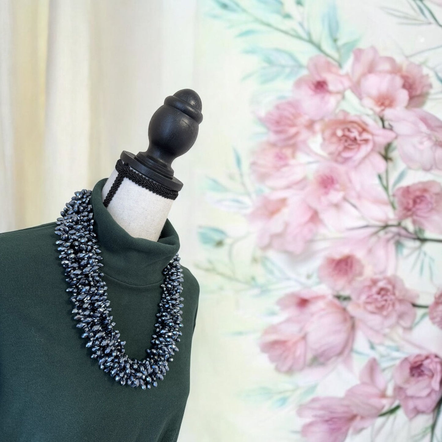 6 Line Bullet Crystal Cluster Necklace Black