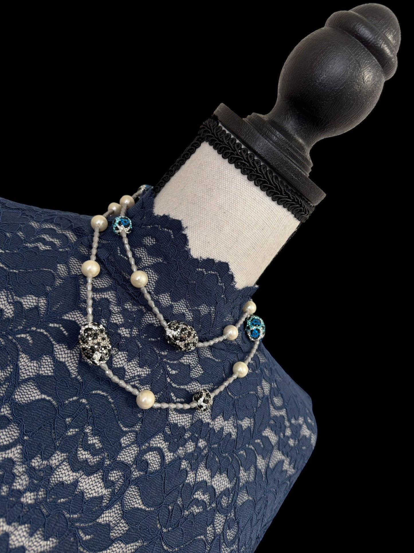 Long Crystal Necklace with Swarovski Elements and shell Pearls Black