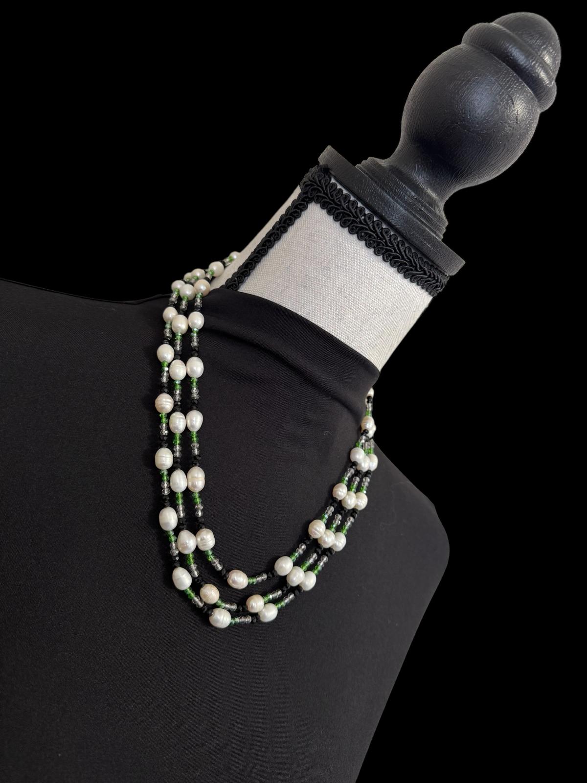 Fresh Water Pearl Tricolored 3 Layer Short Necklace Green