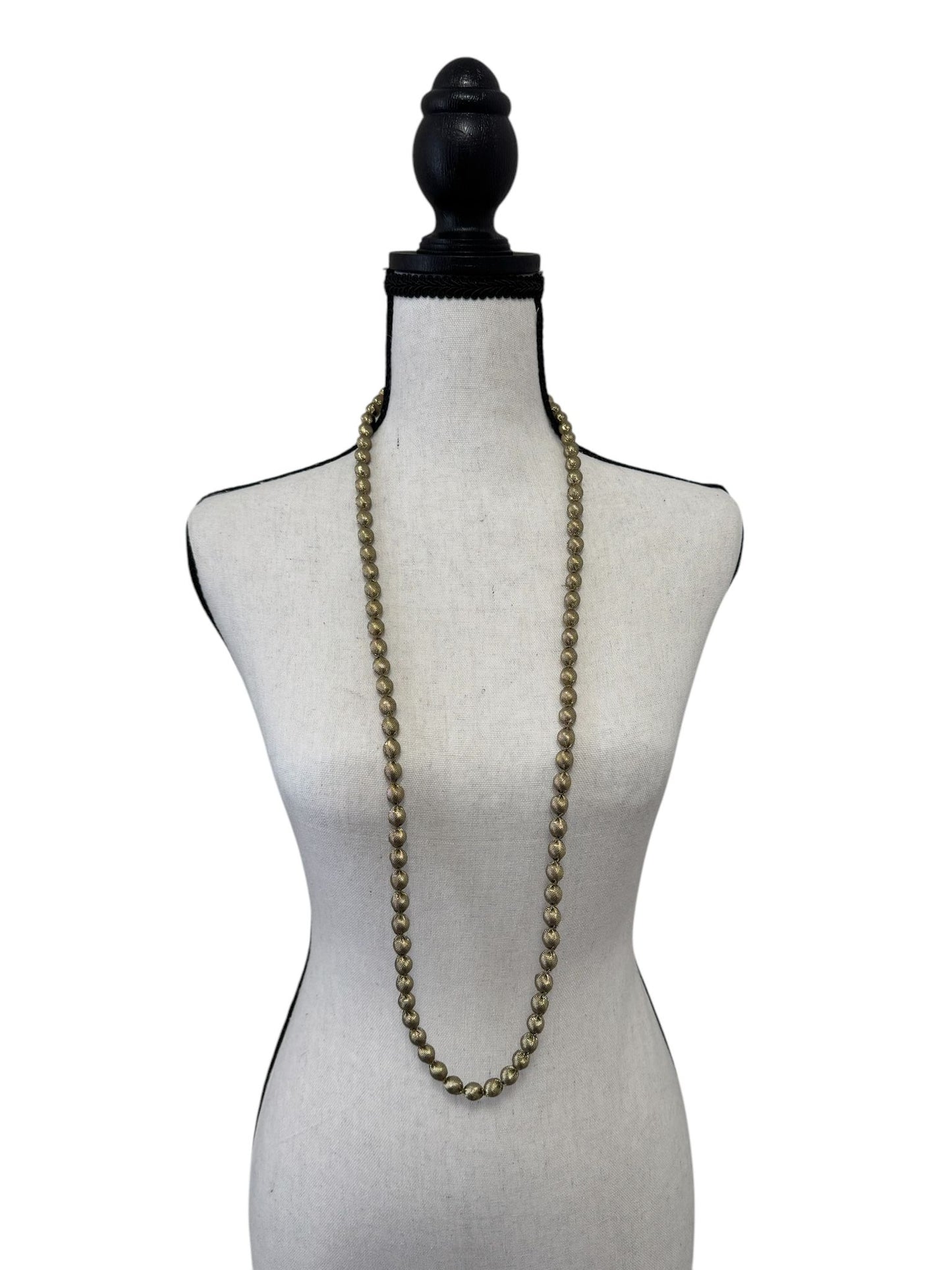Tissue Silk Textile 5 Individual Lines Grouped Necklace
