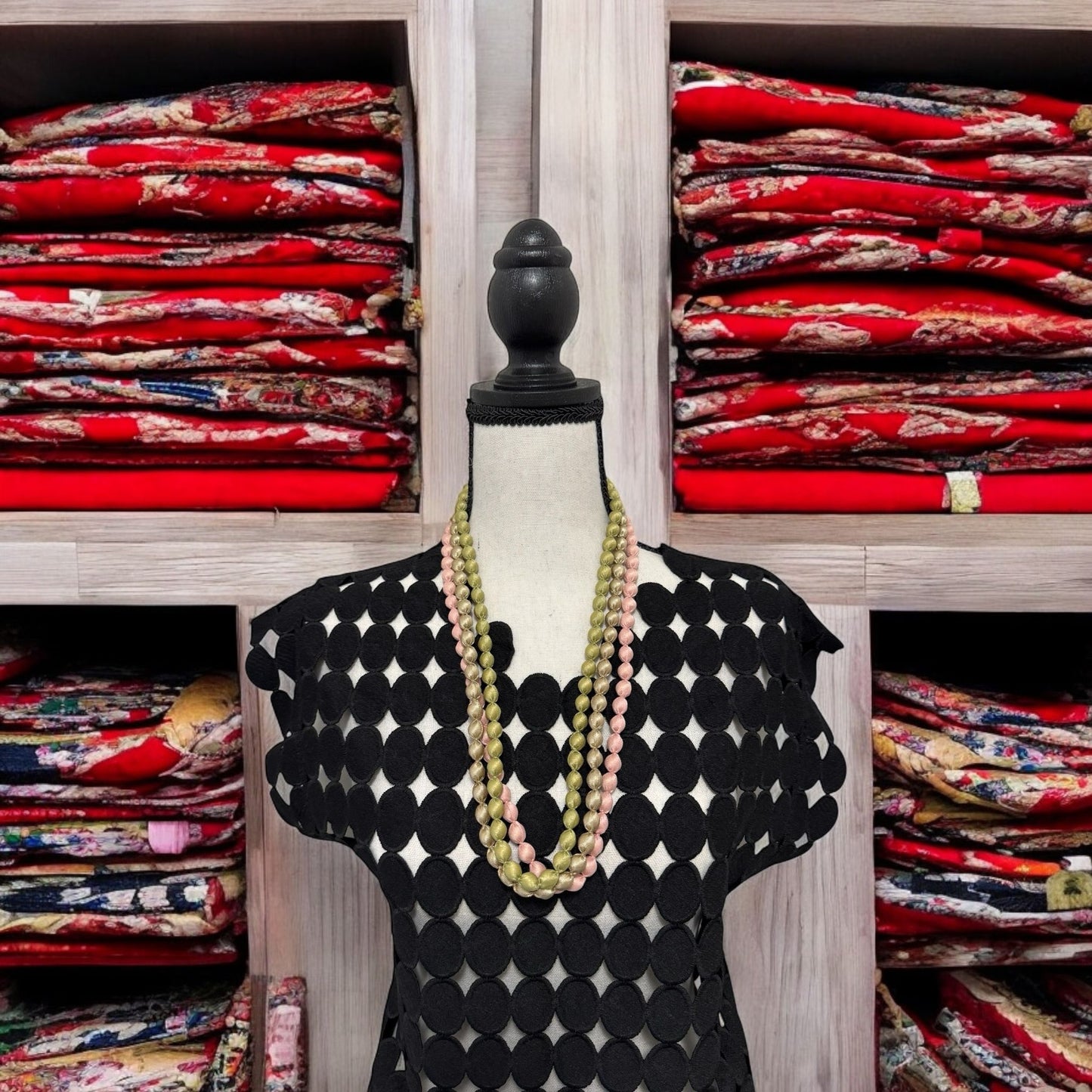 Tissue Silk Textile 3 Individual Lines Grouped Necklace