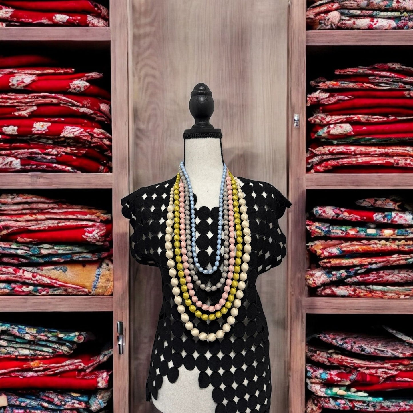 Tissue Silk Textile 5 Individual Lines Grouped Necklace