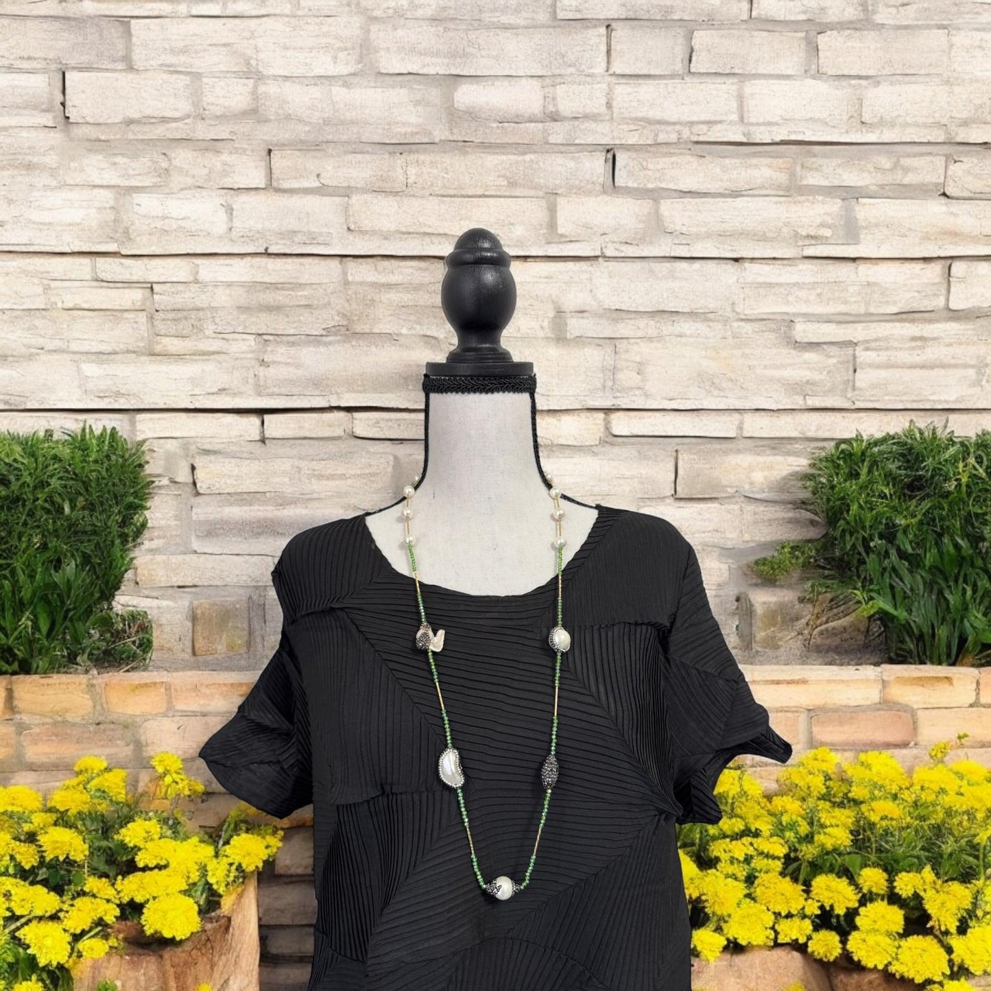 Single Line Pearl and Turkish Bead Crystal Necklace White